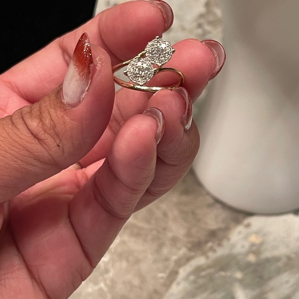 Beautiful 14l ring with diamonds - Picture 4 of 7